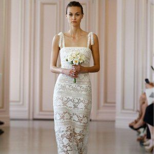 Oscar de la Renta SPRING 2015 ELLIE MACRAME WEDDING GOWN